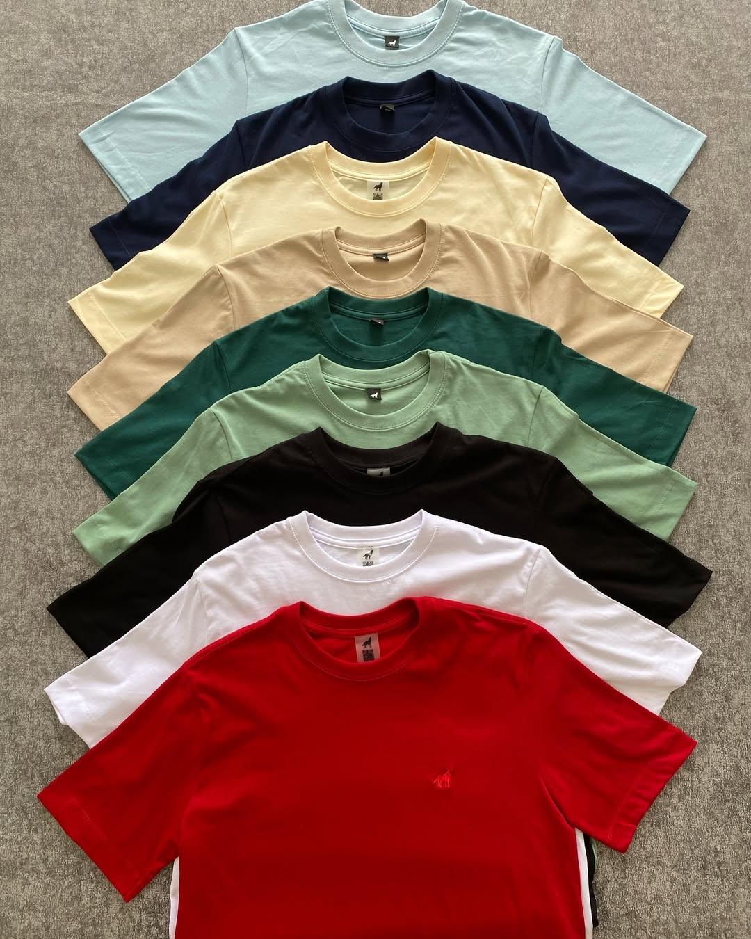 Camiseta Básica Premium para Hombre
