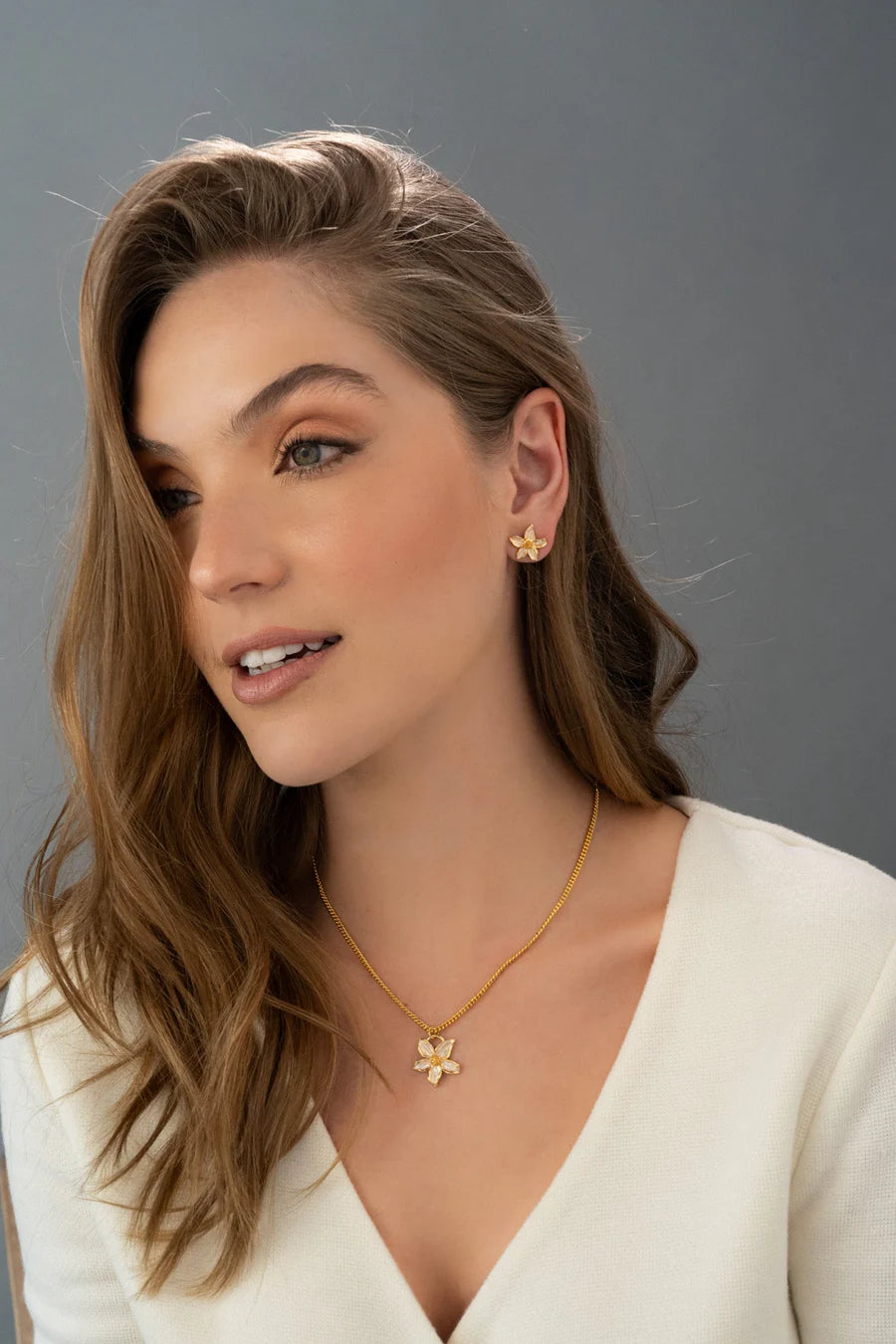 Set Collar + Aretes Flor