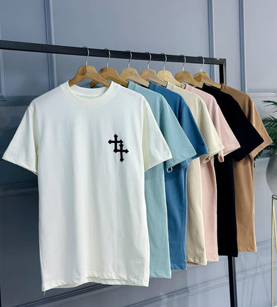 CAMISETA BASICA ESTAMPADO CRUZ